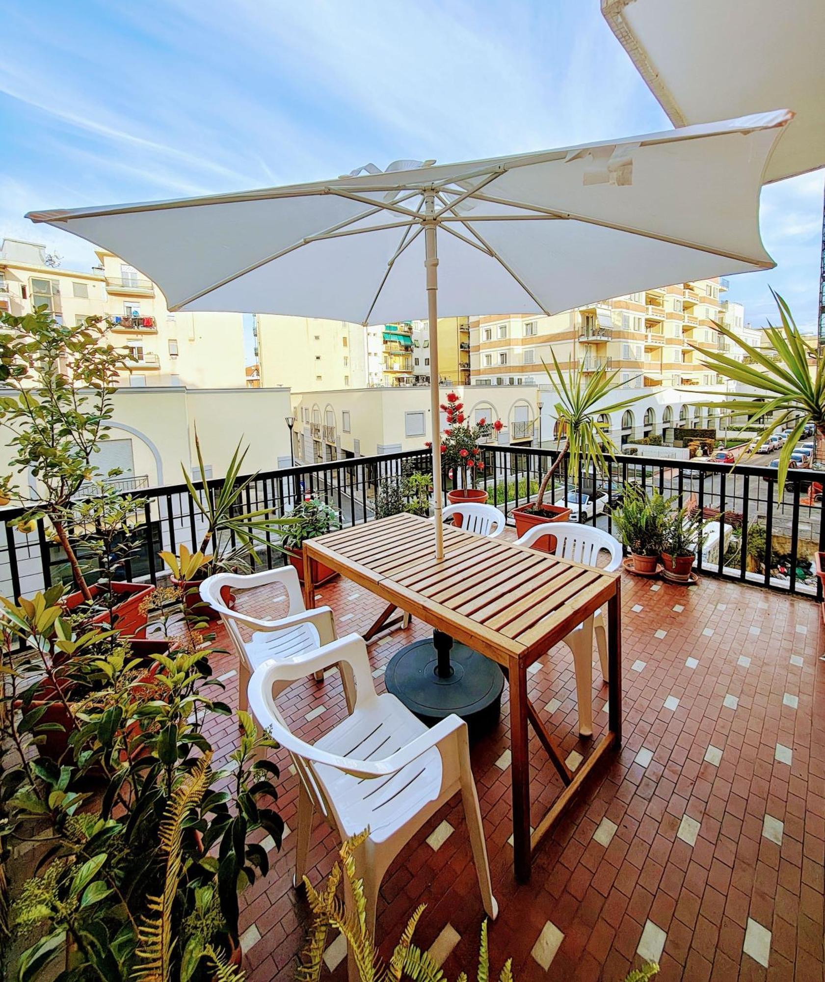 Foce24 - City Garden - Imperia Exterior photo